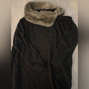 y2k faux fur neckline sweater